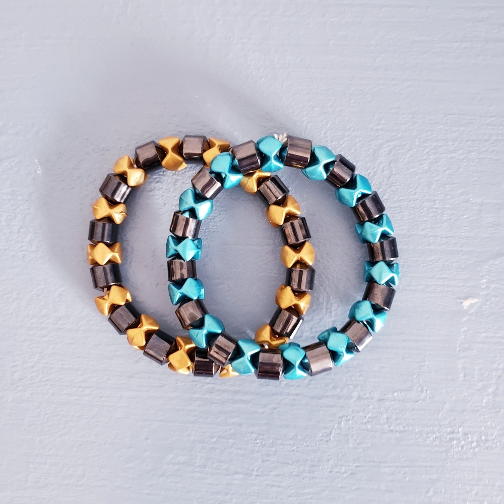 Two Metal Bracelets - Picture 1 of 1